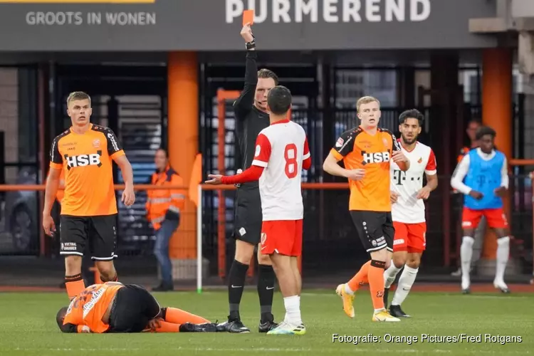 FC Volendam onderuit tegen tien man van Jong FC Utrecht