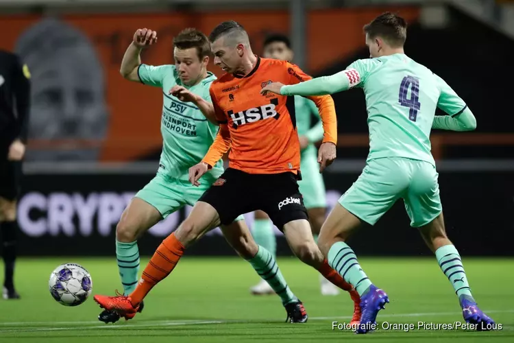 Koploper FC Volendam brengt thuisduel tegen Jong PSV tot goed einde