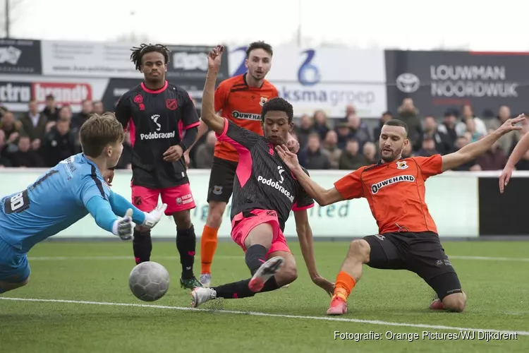 Jong FC Volendam in slotfase onderuit bij koploper Katwijk