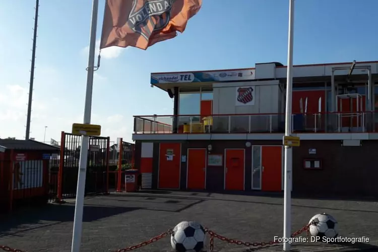 Gehavend RKAV Volendam klopt Staphorst