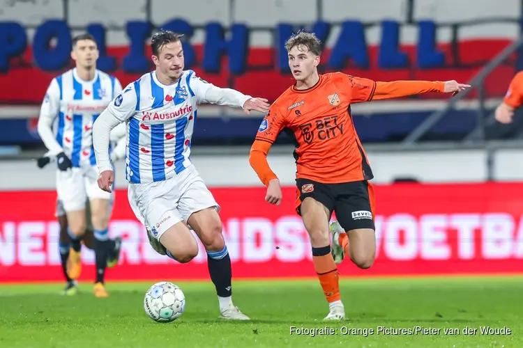 FC Volendam toch nog met goed gevoel winterstop in na winst in Heerenveen