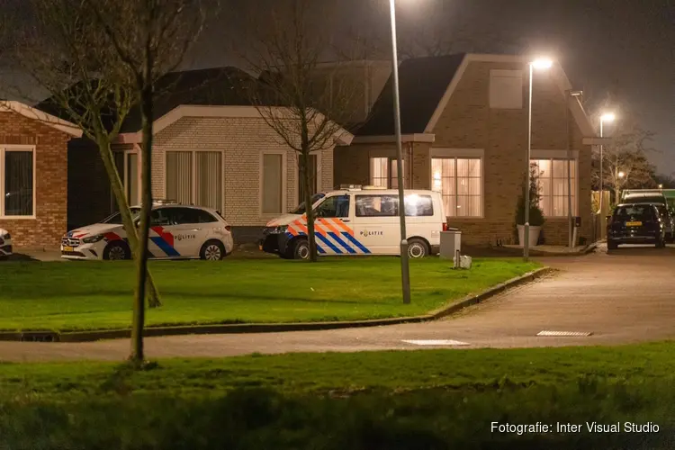 Aanhoudingen bij politie-inval op woonwagenkamp Monnickendam