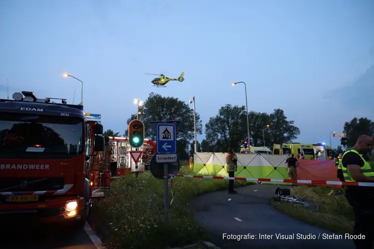 Persoon uit water gehaald bij Edam, reanimatie mag niet baten