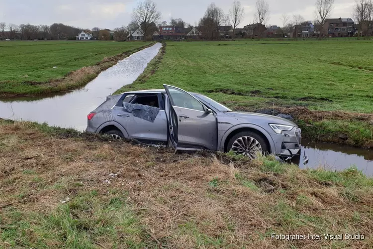 Automobilist gewond op N247