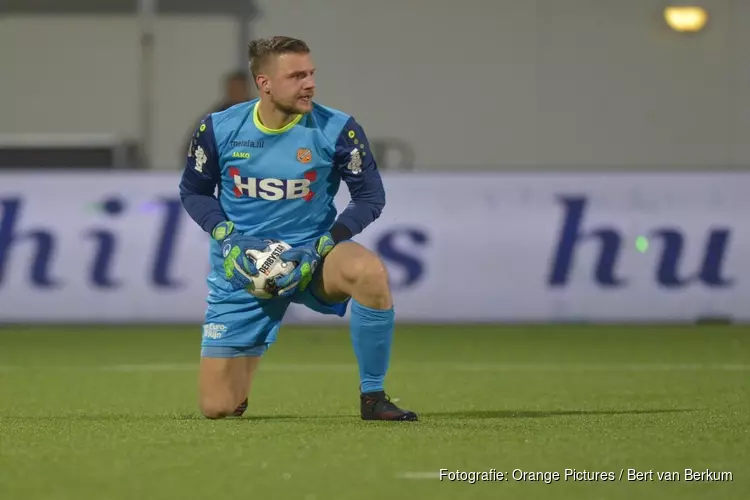 Keeper Mitchel Michaelis van FC Volendam naar OFC